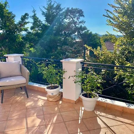 Corfu فيلة