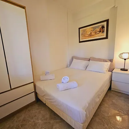Corfu فيلة