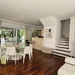 Villa Corfu Kanoni (Corfu)