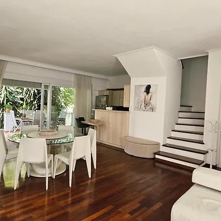 Villa Corfu Kanoni (Corfu)